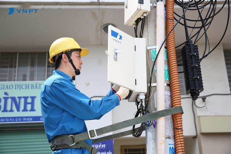 Thủ tục lắp mạng Internet VNPT nhanh gọn, tiện lợi.