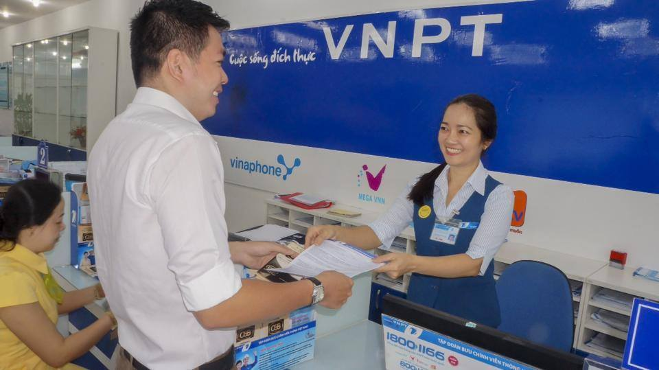 Đến trực tiếp các trung tâm kinh doanh của VNPT tại Cần Thơ