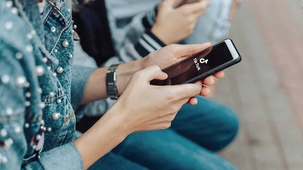 Lướt Tik Tok thả ga cả tuần với gói TK7 chỉ 10.000 đồng/lần