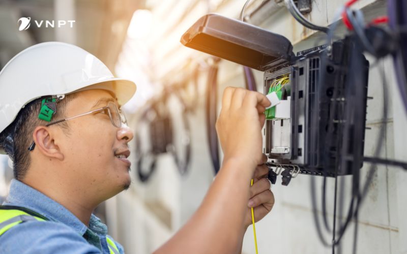 mạng cáp quang khác mạng thường