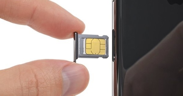 Sim Dcom (ezCom) hoàn toàn có thể lắp vào điện thoại và sử dụng bình thường